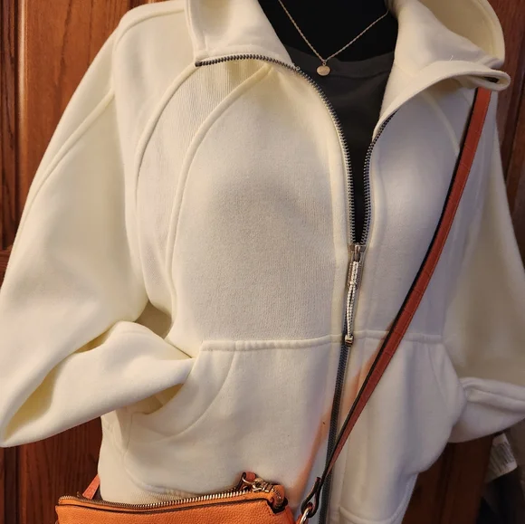 Lululemon oversized scuba full zip hoodie, color: Lemon Sorbet - Picture 7 of 14